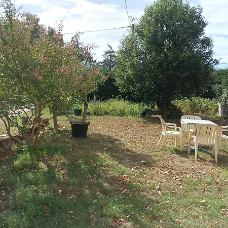 Le Salcevert, Proche A62, 7mn Montauban, 20mn Toulouse (adults Only) Holiday home Labastide-Saint-Pierre