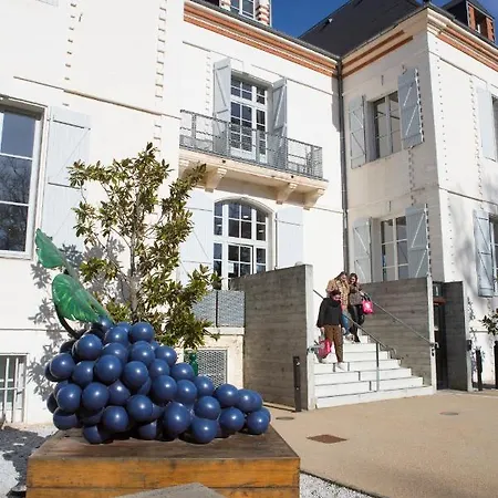 Holiday home Le Salcevert, Proche A62, 7mn Montauban, 20mn Toulouse (adults Only) *