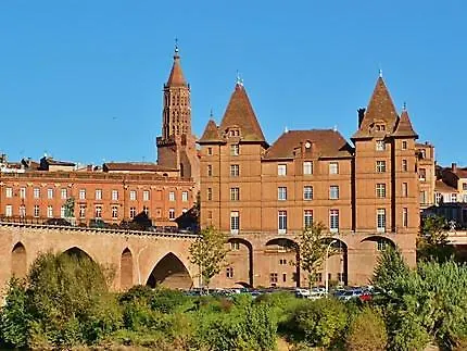 Le Salcevert, Proche A62, 7mn Montauban, 20mn Toulouse (adults Only)