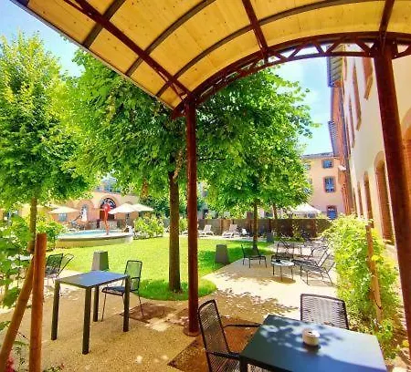 Holiday home Le Salcevert, Proche A62, 7mn Montauban, 20mn Toulouse (adults Only) Labastide-Saint-Pierre